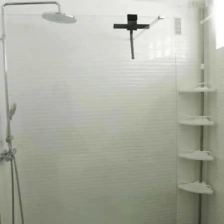 Design Apartment For 4 People In Antibes By Weekome * 昂蒂布